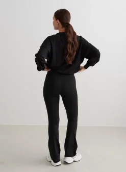 Comfy Sweatshirt*AIM’N Hot