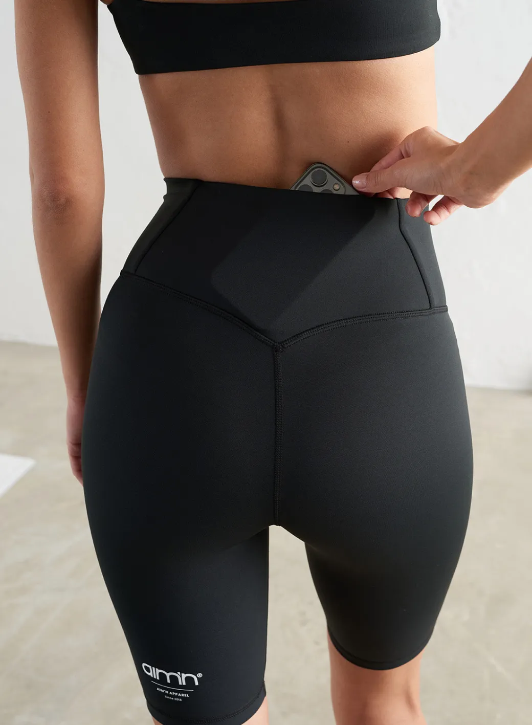 Black Edge Core Biker Shorts*AIM’N Hot