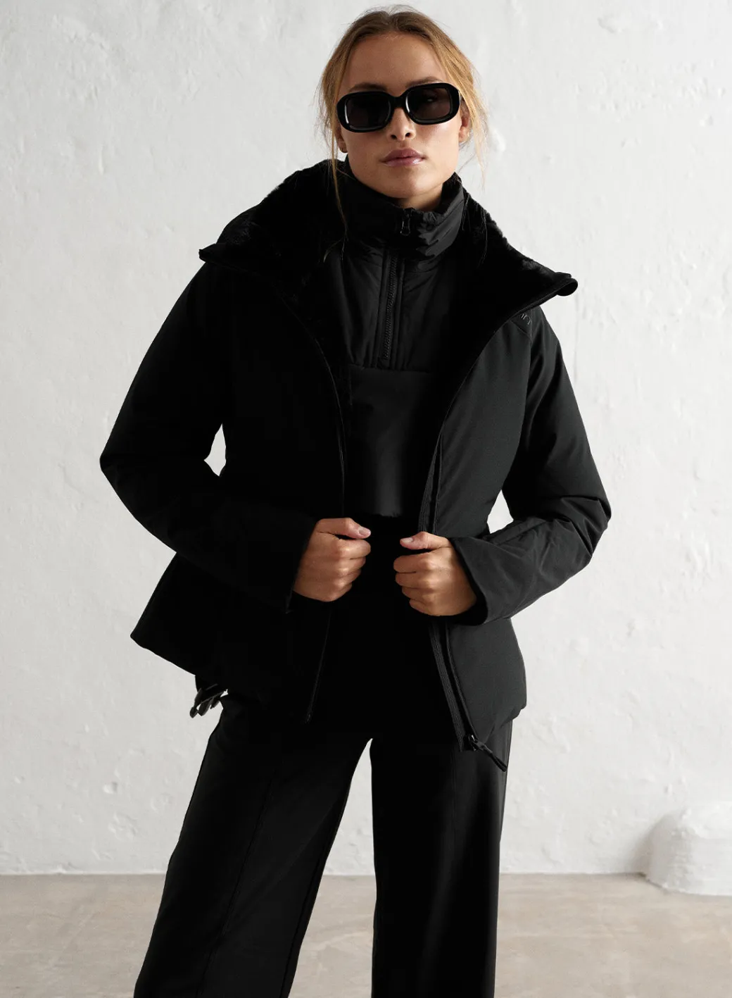 Black Thermo Collar*AIM’N New
