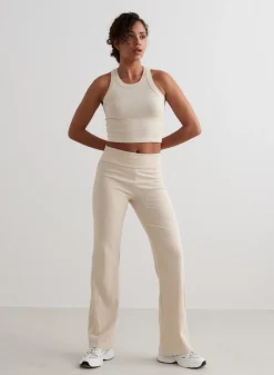 Ease Ribbed Pants*AIM’N New