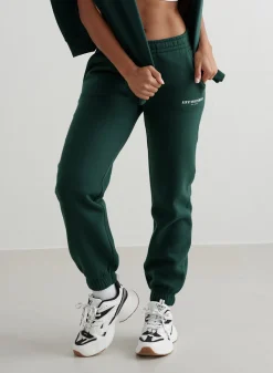 Varsity Classic Sweatpants*AIM’N Hot