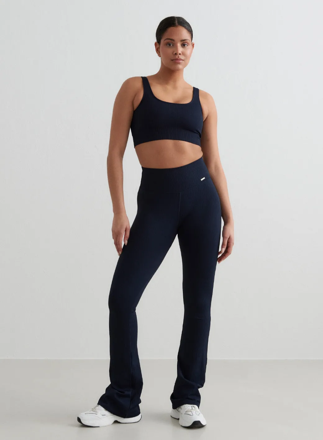 Ribbed Seamless Flare Tights*AIM’N Outlet