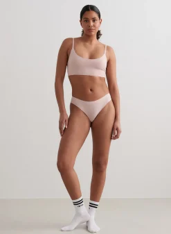 Invisible Top*AIM’N Discount