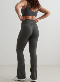 Shape Seamless Flare Tights*AIM’N Best