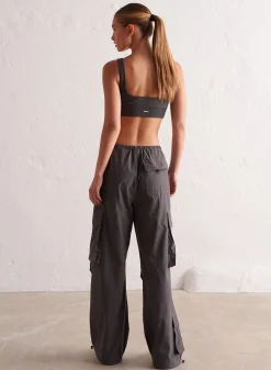 Windbreaker Parachute Pants*AIM’N Discount
