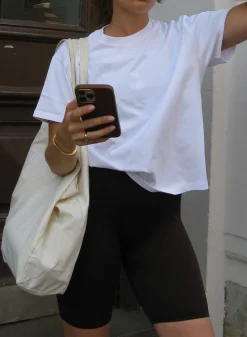White Boxy T-shirt*AIM’N Outlet